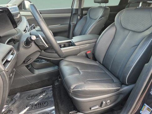 Certified 2024 Hyundai Palisade SEL w/ Premium Package FWD image 20