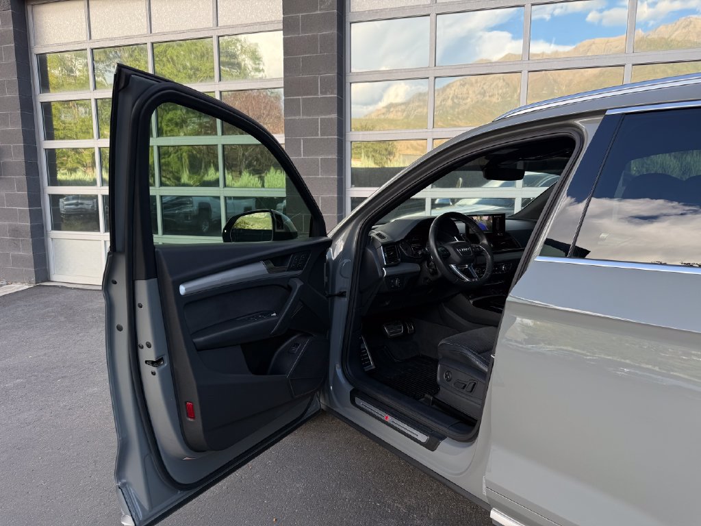 Used 2021 Audi SQ5 Premium AWD/4WD image 15