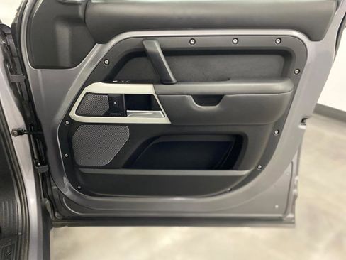 Used 2020 Land Rover Defender 110 HSE image 48