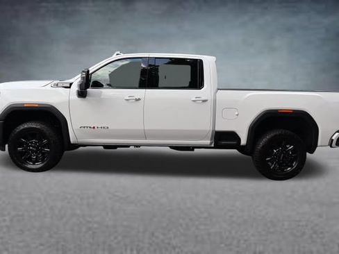 New 2026 GMC Sierra 2500 AT4 w/ AT4 Premium Plus Package AWD/4WD image 4