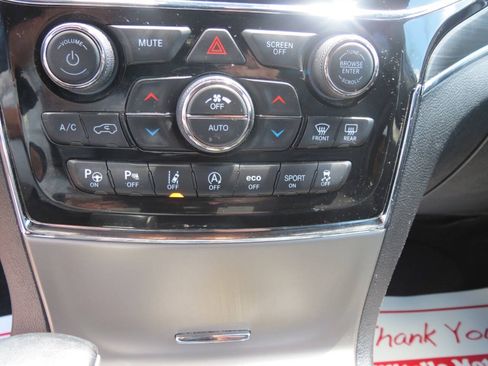 Used 2025 Dodge Durango GT AWD/4WD image 29