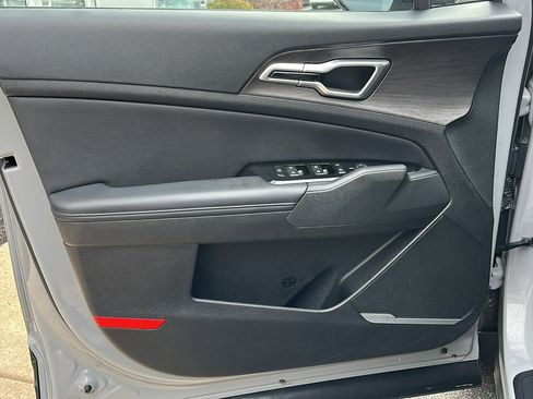Used 2023 Kia Sportage X-Line image 13