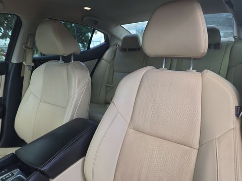 Used 2020 Nissan Maxima 3.5 SV w/ Floor Mat Group FWD image 21