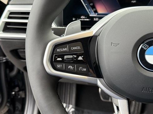 New 2026 BMW 330i Sedan w/ M Sport Package image 23