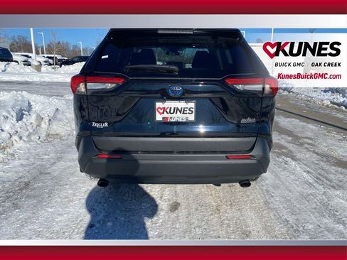 Used 2023 Toyota RAV4 Woodland Edition image 5