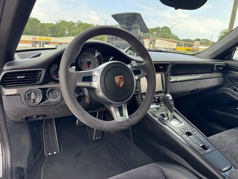 Used 2015 Porsche 911 Carrera GTS image 15