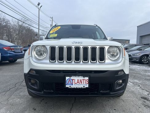 Used 2016 Jeep Renegade Limited image 2
