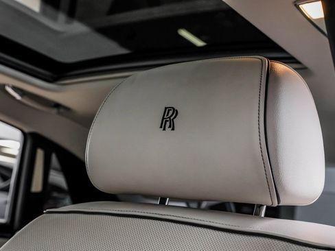 Used 2014 Rolls-Royce Ghost image 47