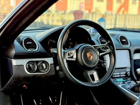 Used 2018 Porsche 718 Cayman GTS image 14