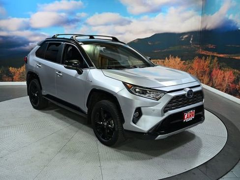 Used 2021 Toyota RAV4 XSE image 2
