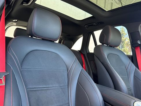 Used 2022 Mercedes-Benz GLC 43 AMG 4MATIC image 21