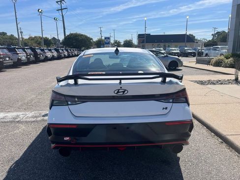 Used 2025 Hyundai Elantra N FWD image 5