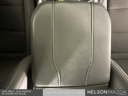 Used 2025 GMC Sierra 1500 Elevation image 36