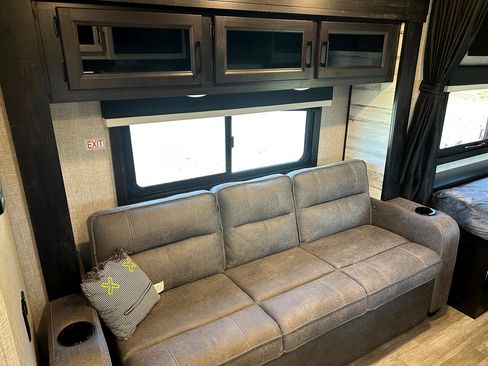 Used 2022 Ford F150 image 28