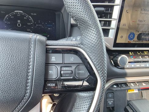 Used 2024 Toyota Sequoia Limited w/ TRD Off-Road Package AWD/4WD image 17
