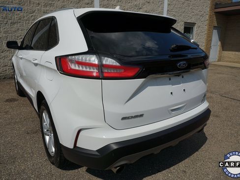 Used 2020 Ford Edge SEL w/ Convenience Package image 9
