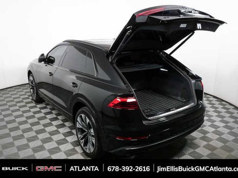 Used 2025 Audi Q8 Premium Plus AWD/4WD image 31