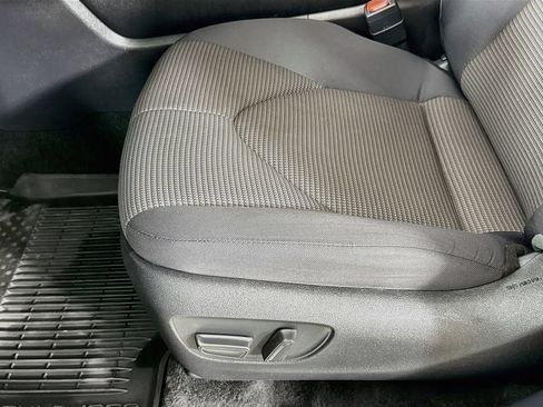 Certified 2025 Toyota Highlander LE AWD/4WD image 20