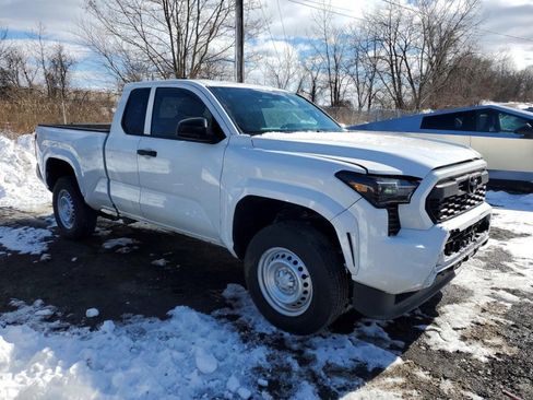 Used 2025 Toyota Tacoma SR image 1