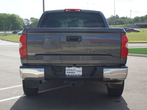 Used 2019 Toyota Tundra SR5 w/ TRD Off Road Package AWD/4WD image 3