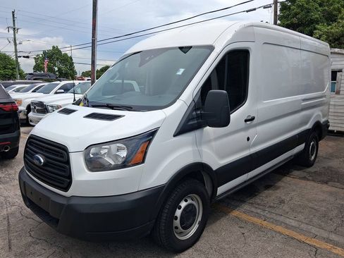 Used 2019 Ford Transit 250 148 Medium Roof RWD image 2
