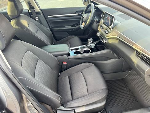 Certified 2023 Nissan Altima 2.5 SV image 19
