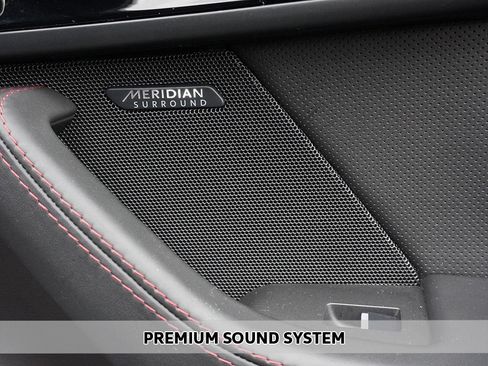 Used 2023 Jaguar F-TYPE R AWD/4WD image 4