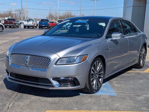 Used 2020 Lincoln Continental AWD w/ Premium Package image 7