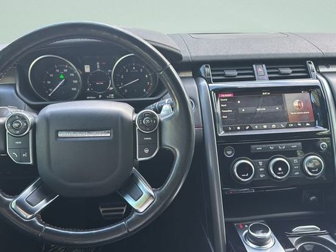Used 2017 Land Rover Discovery HSE Luxury AWD/4WD image 12