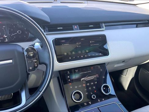 Used 2020 Land Rover Range Rover Velar R-Dynamic S image 6