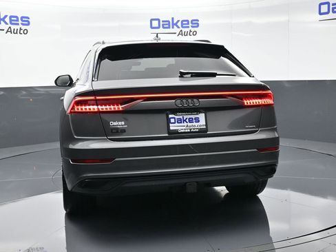 Used 2021 Audi Q8 Premium w/ Black Optic Package image 7