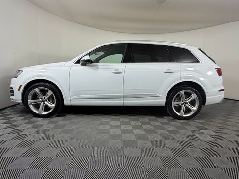Used 2019 Audi Q7 3.0T Prestige w/ Prestige Package AWD/4WD image 2