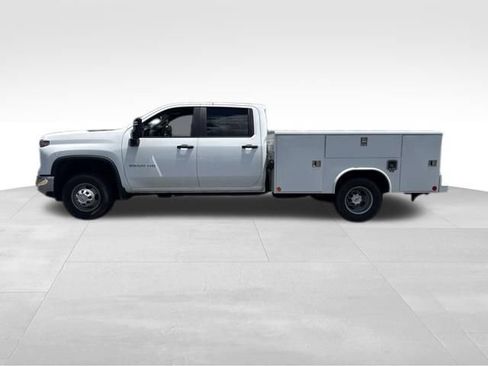 Used 2024 Chevrolet Silverado 3500 W/T w/ WT Convenience Package AWD/4WD image 7