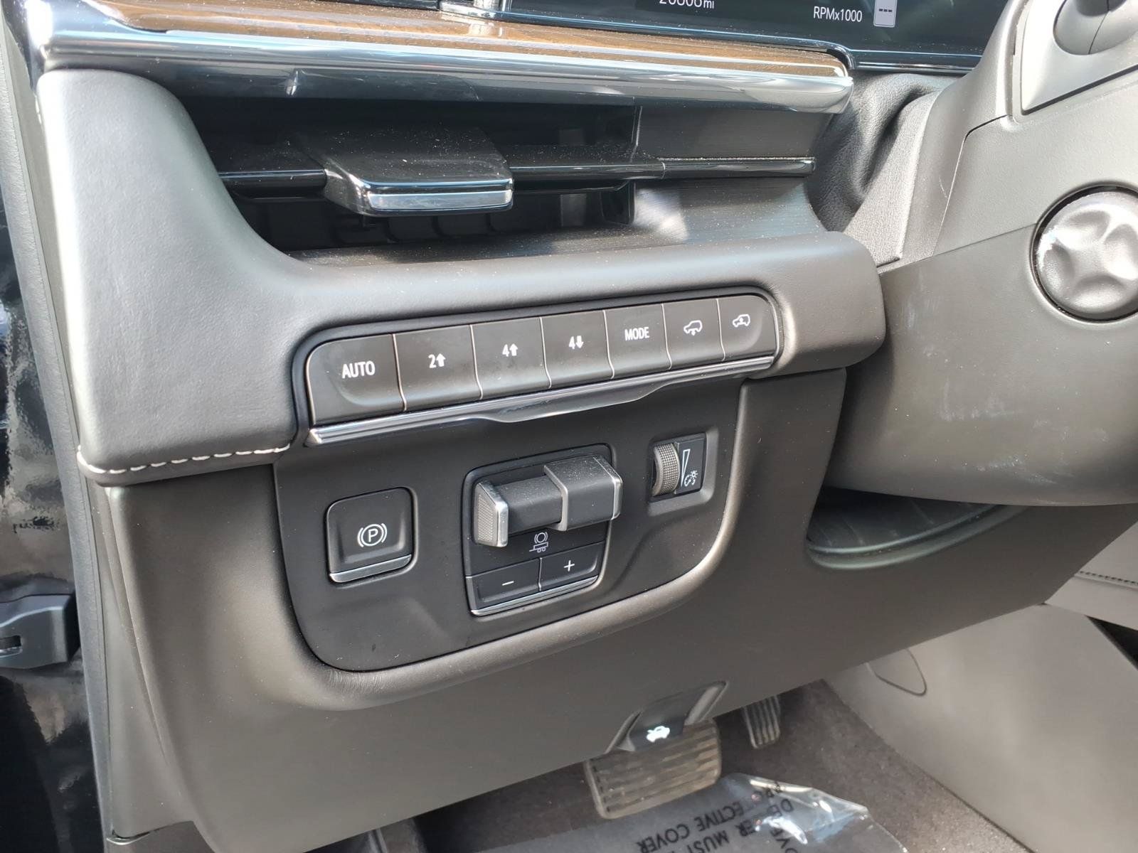 Used 2023 Cadillac Escalade Sport Platinum w/ LPO, ONYX Package AWD/4WD image 27
