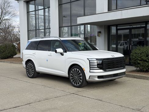 New 2026 Hyundai Palisade Calligraphy image 2