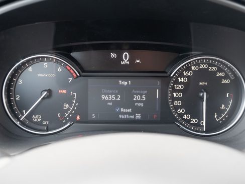 Used 2023 Cadillac XT4 Sport image 7