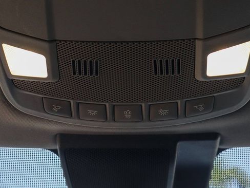 Used 2021 Ford F550 XL image 31