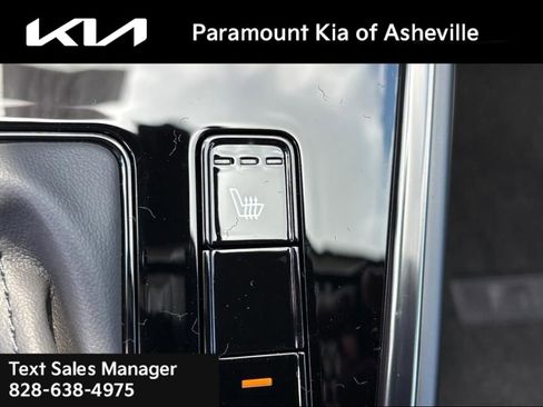 New 2025 Kia Niro EX Touring image 15