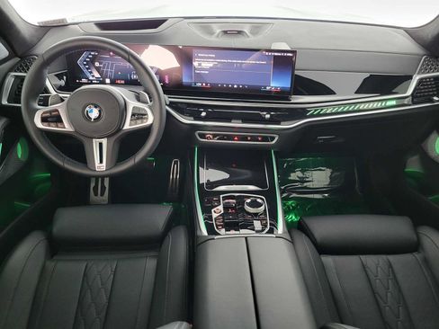 Used 2026 BMW X7 M60i AWD/4WD image 21
