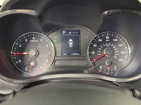 Used 2018 Kia Forte LX w/ LX Rear Camera Package image 25