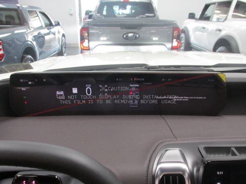 New 2025 Ford Expedition Platinum image 38