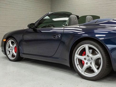 Used 2006 Porsche 911 Carrera S image 41