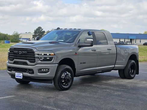 New 2026 RAM 3500 Laramie AWD/4WD image 3