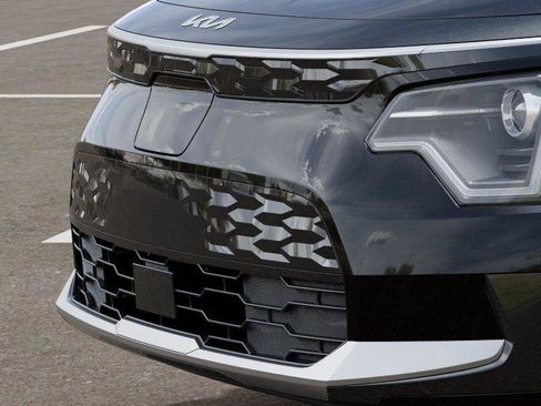 New 2026 Kia Niro Wind FWD image 12