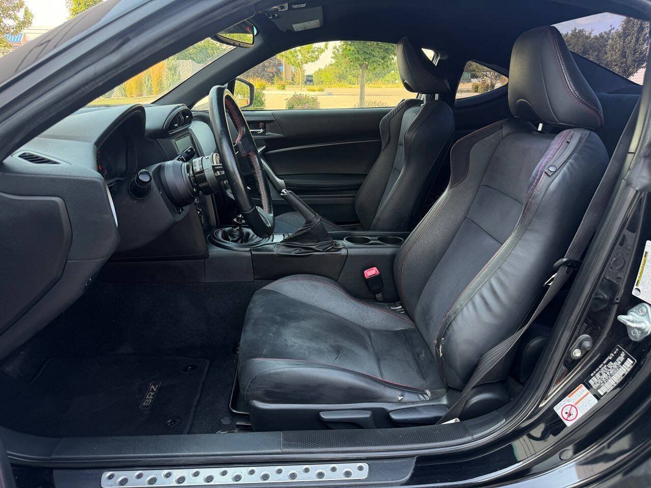 Used 2016 Subaru BRZ Limited w/ Popular Package #4 RWD image 18