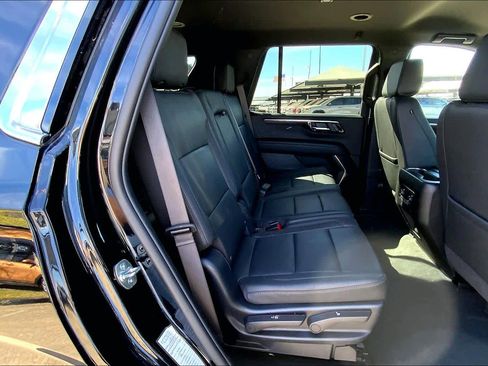 Used 2025 Chevrolet Tahoe LT image 19