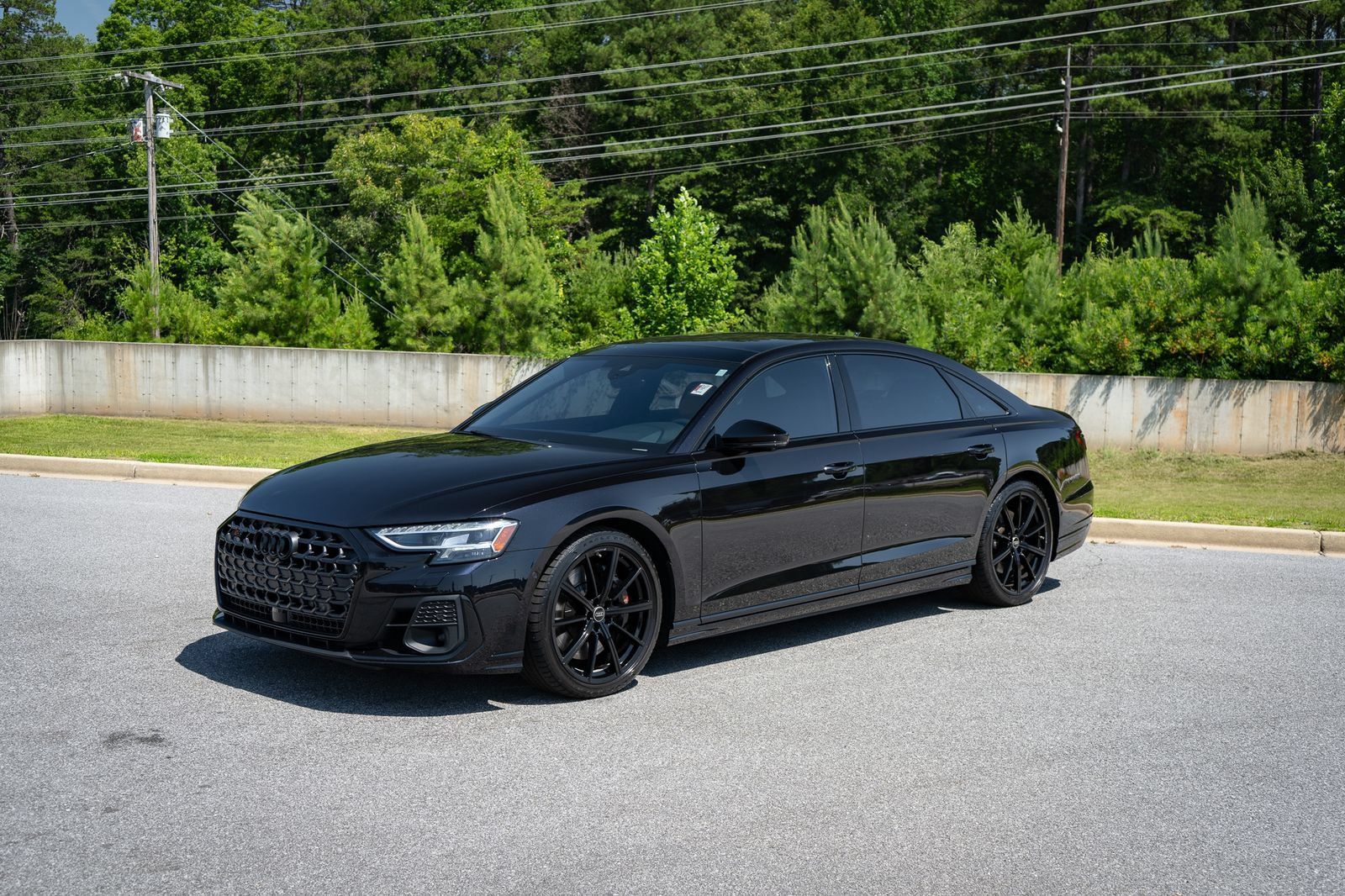 Used 2024 Audi S8 AWD/4WD image 13