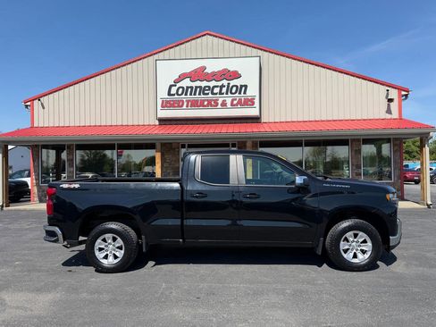 Used 2019 Chevrolet Silverado 1500 LT w/ All-Star Edition AWD/4WD image 3