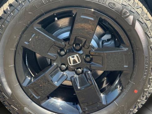 New 2026 Honda Ridgeline Black Edition image 11
