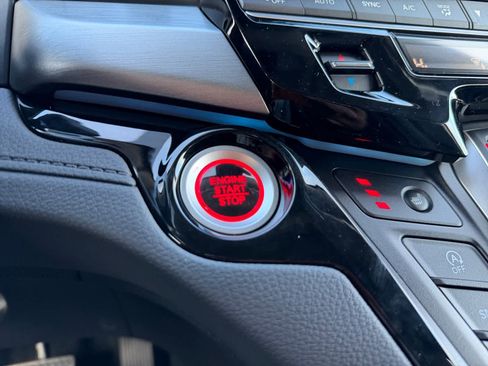 New 2026 Honda Odyssey Touring image 15